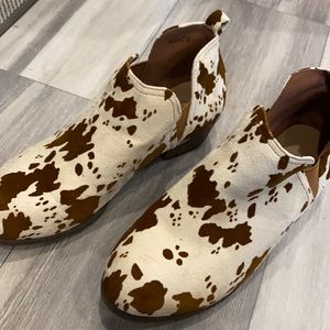 Pierre Durnas- brown cow print boots